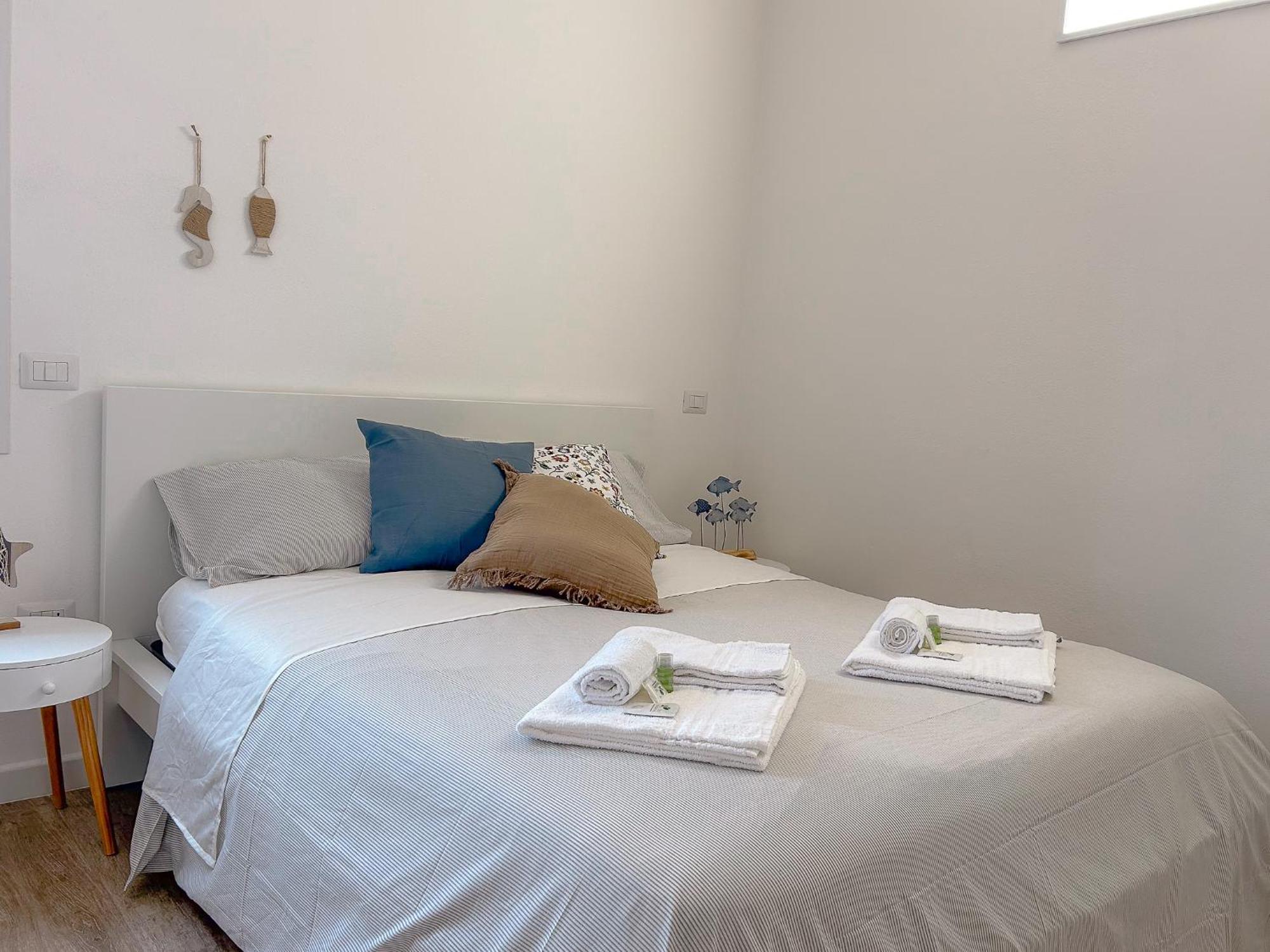 La Marina - Rooms In Stintino Kültér fotó
