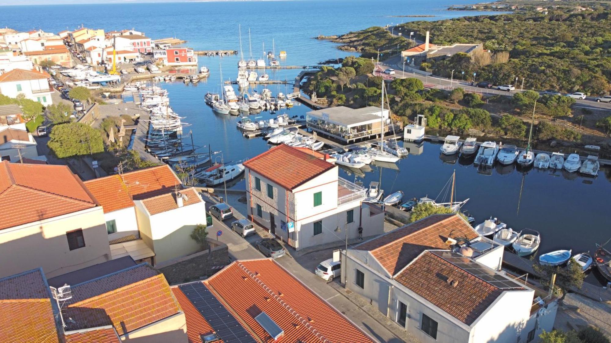 La Marina - Rooms In Stintino Kültér fotó